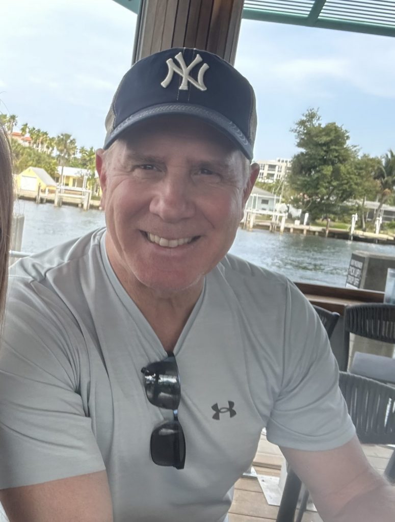 Louis Palumbo in the photo 1