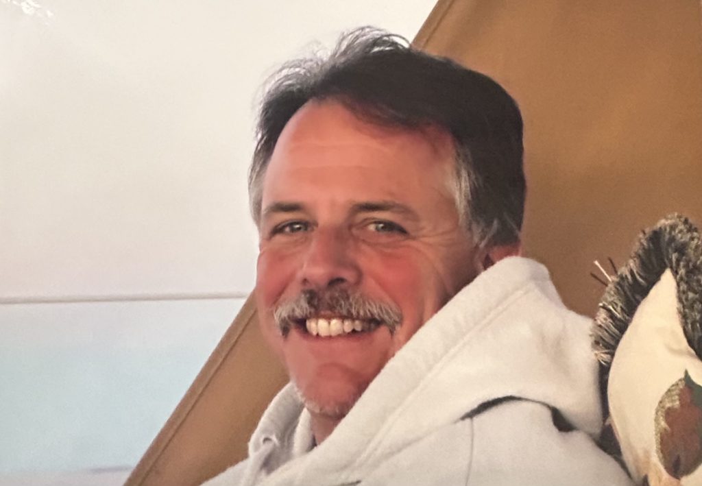 Robert Gregg in the photo 1