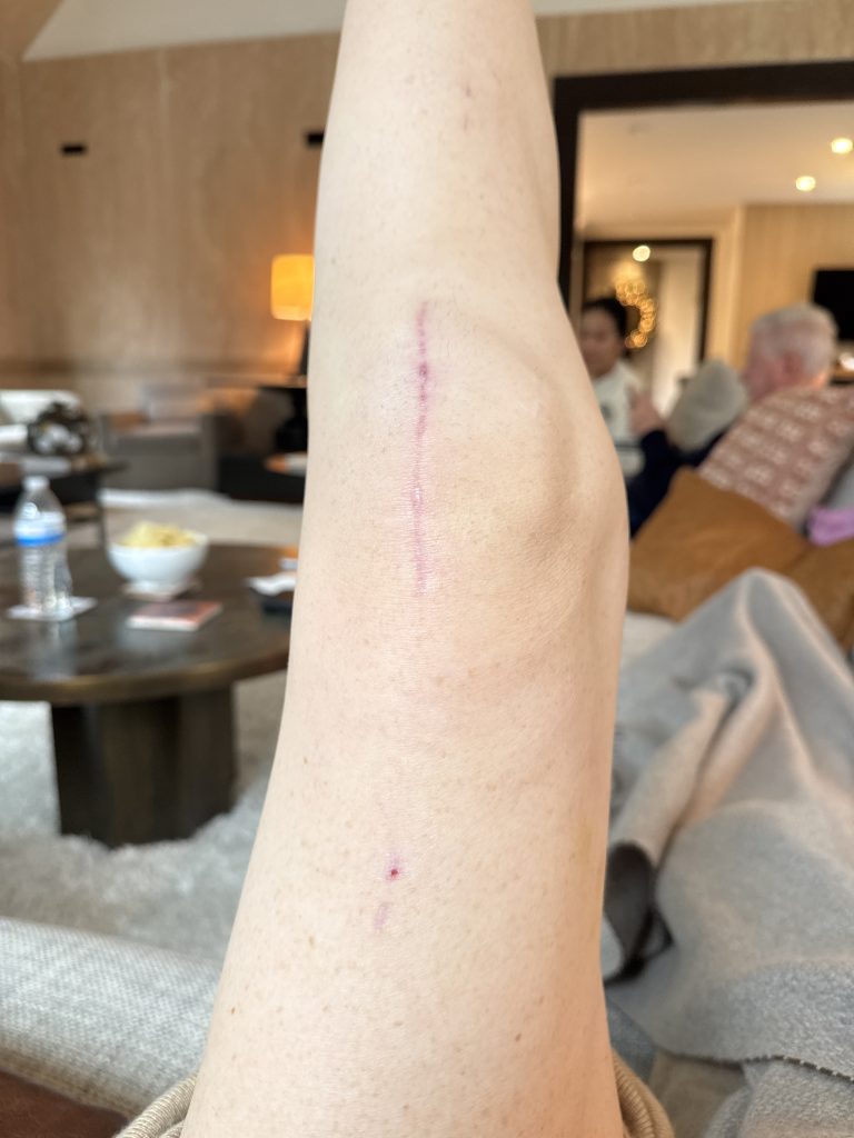 Crystal Connors in the photo 1