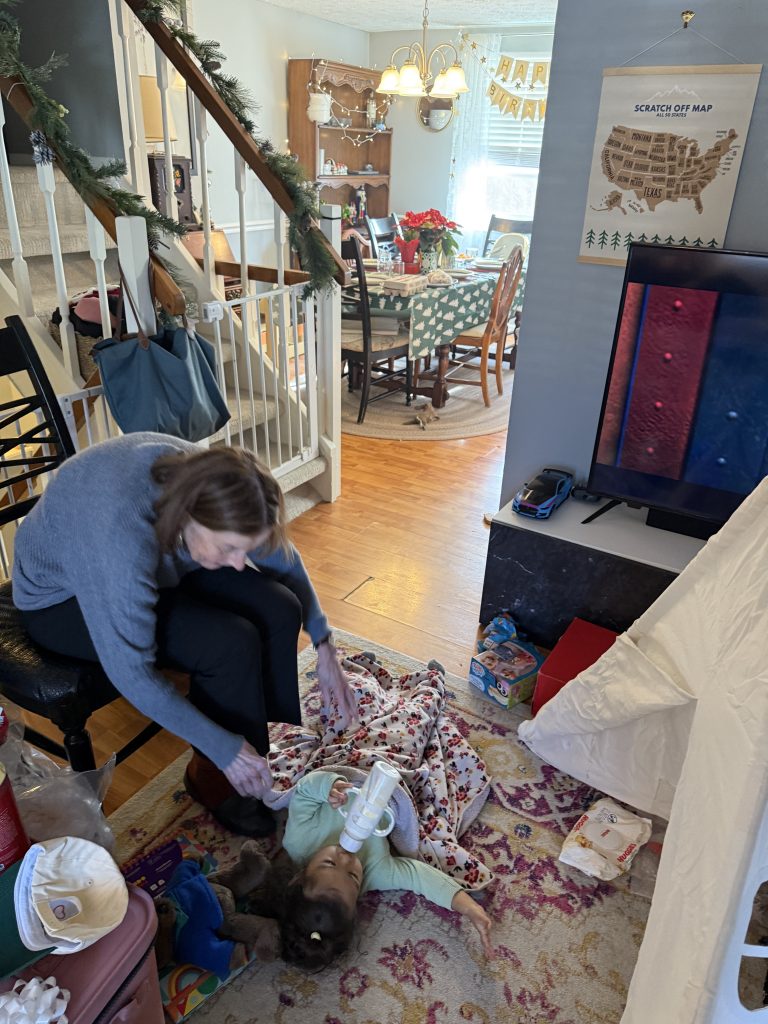 Lynne Bernabei in the photo 1