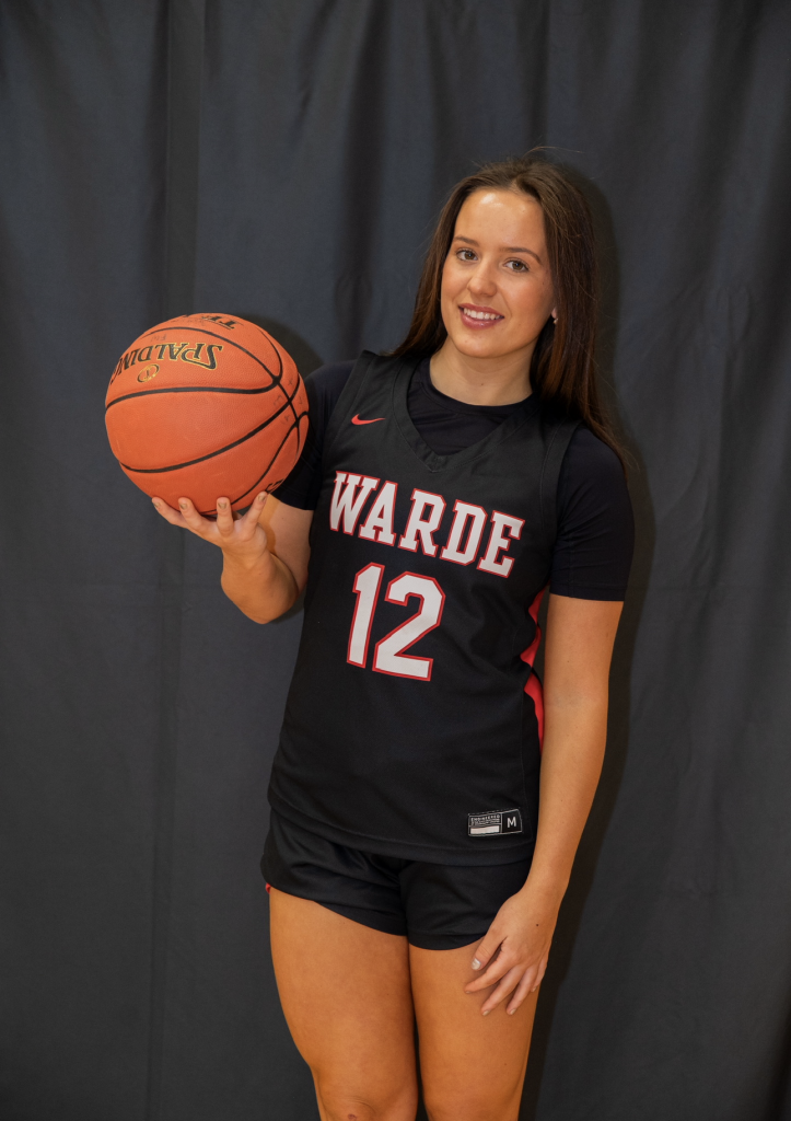 Ryanne Gulbin in the photo 2