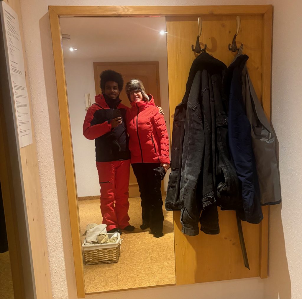 Arleen Mitchell in the photo 2