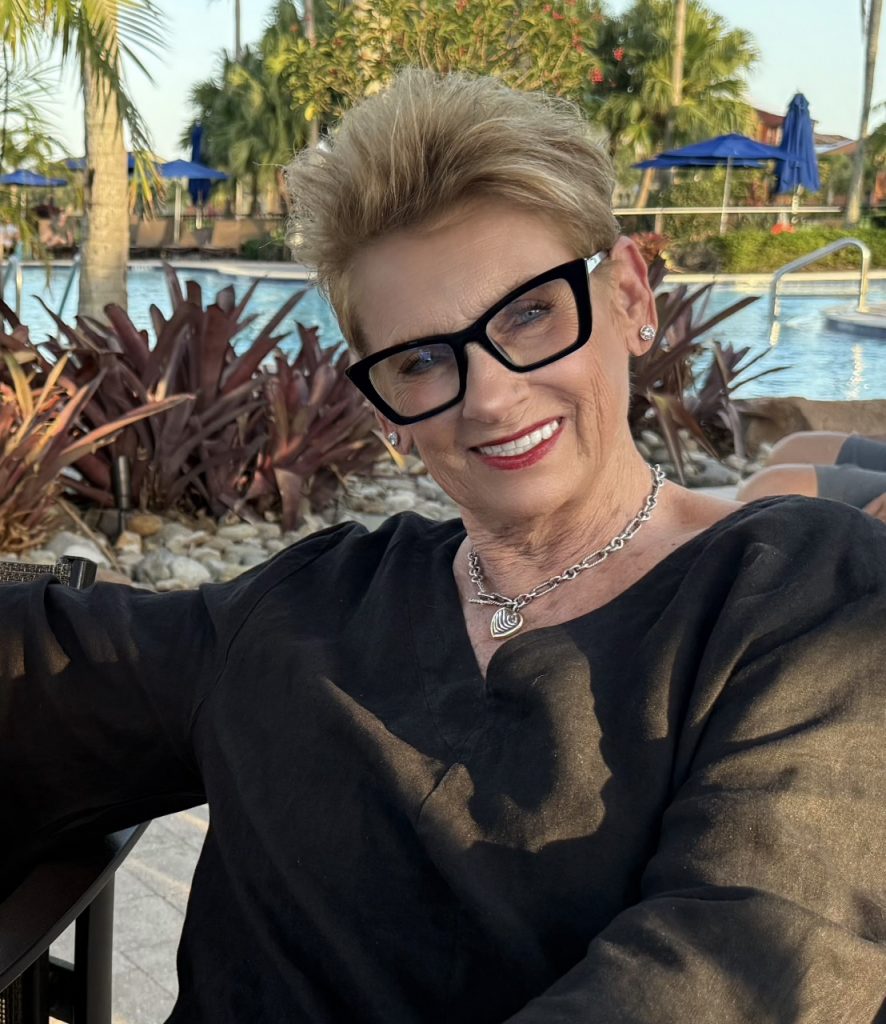 Anne Campisi in the photo 1